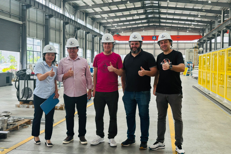 เมื่อวันที่ 31 พฤษภาคม 2024 ลูกค้าชาวบราซิลมาเยี่ยม